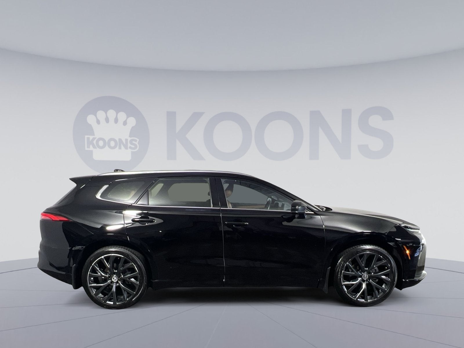 2025 Toyota Crown Signia Limited