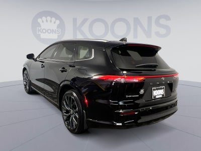 2025 Toyota Crown Signia Limited