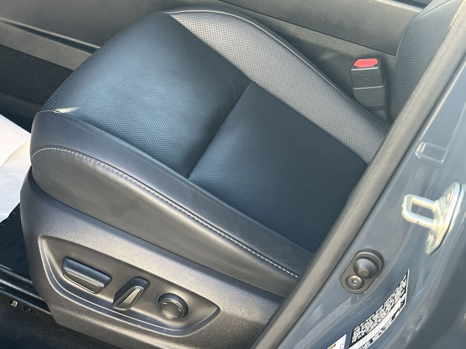 2025 Toyota Crown Signia Limited