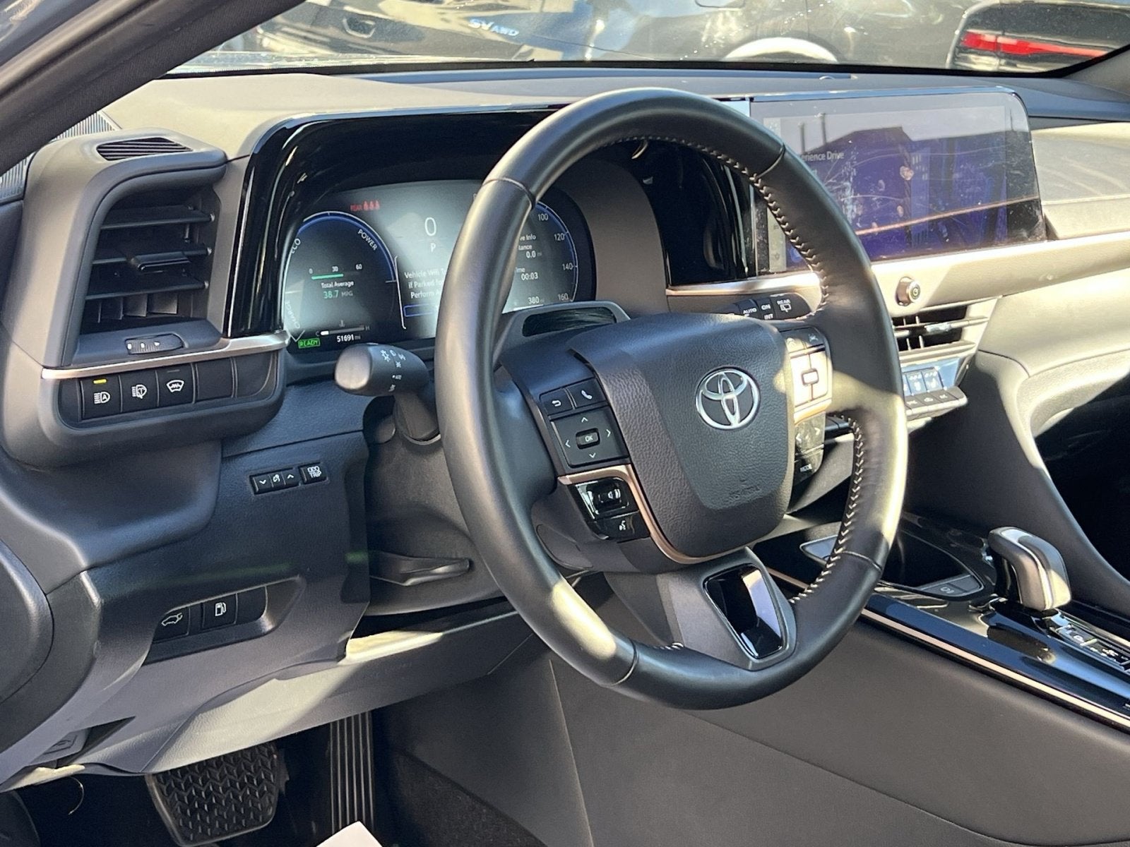 2025 Toyota Crown Signia Limited