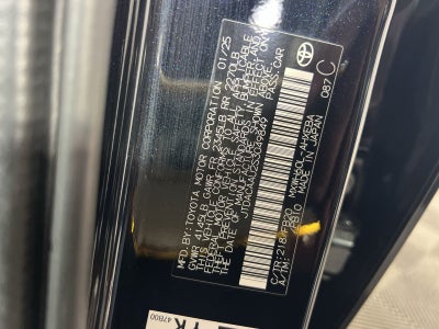 2025 Toyota Prius LE