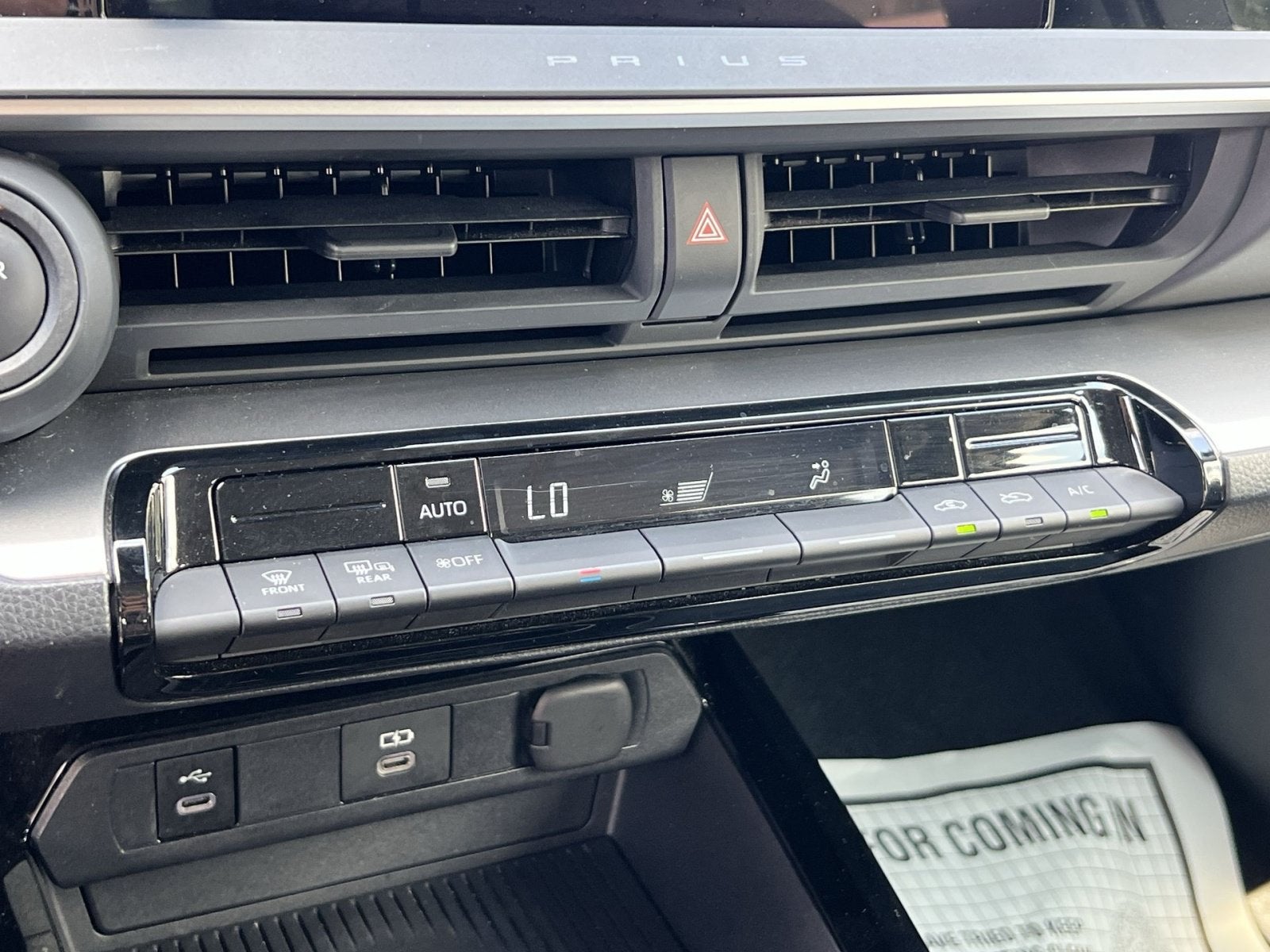 2025 Toyota Prius LE