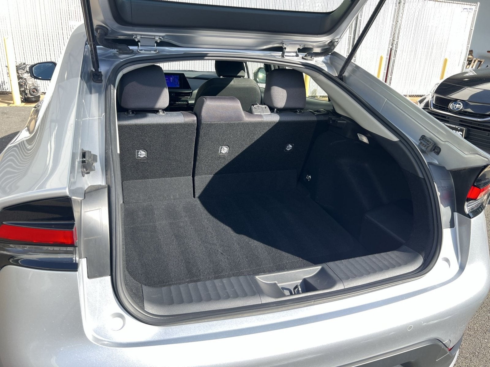 2025 Toyota Prius LE