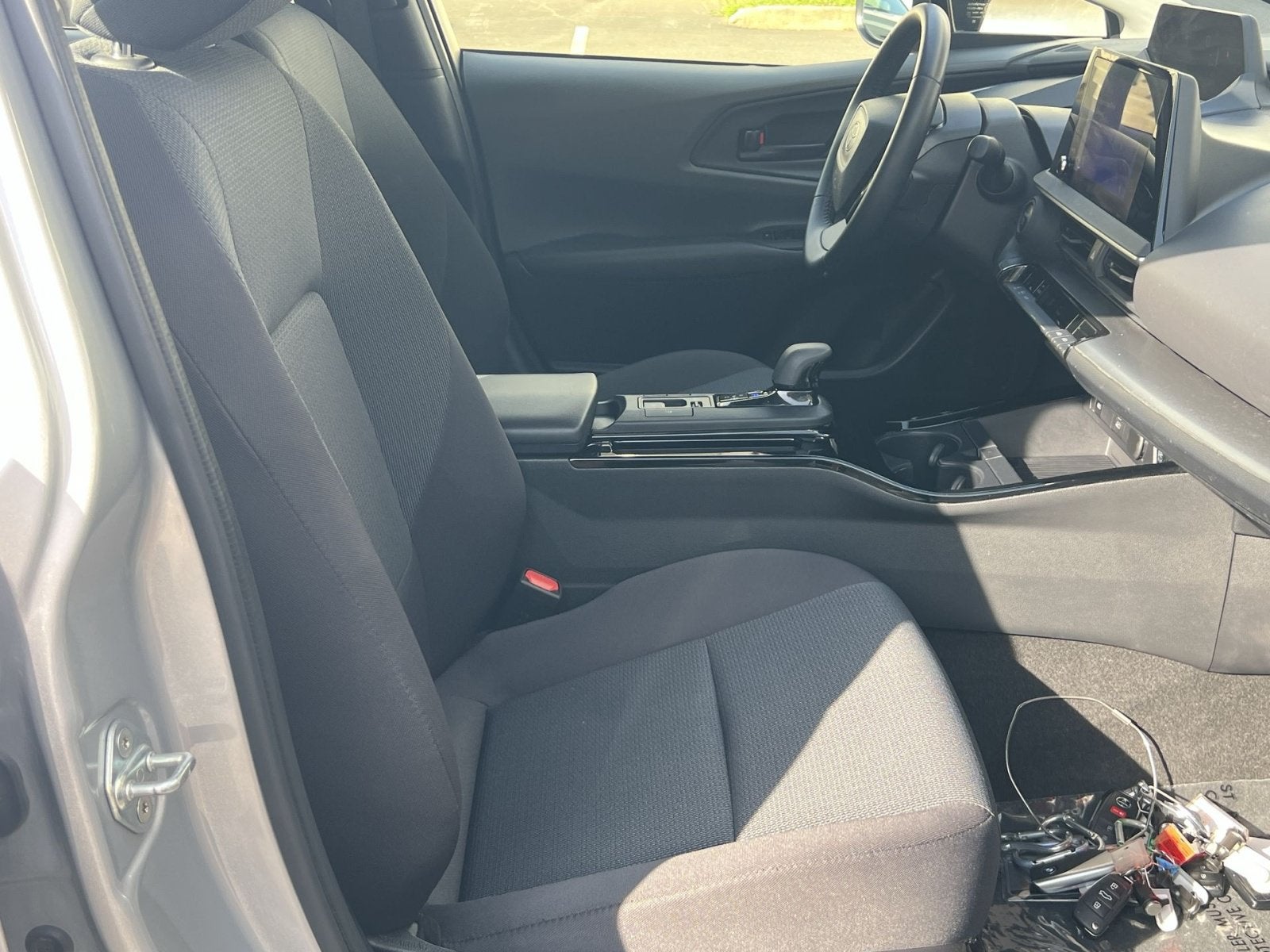 2025 Toyota Prius LE