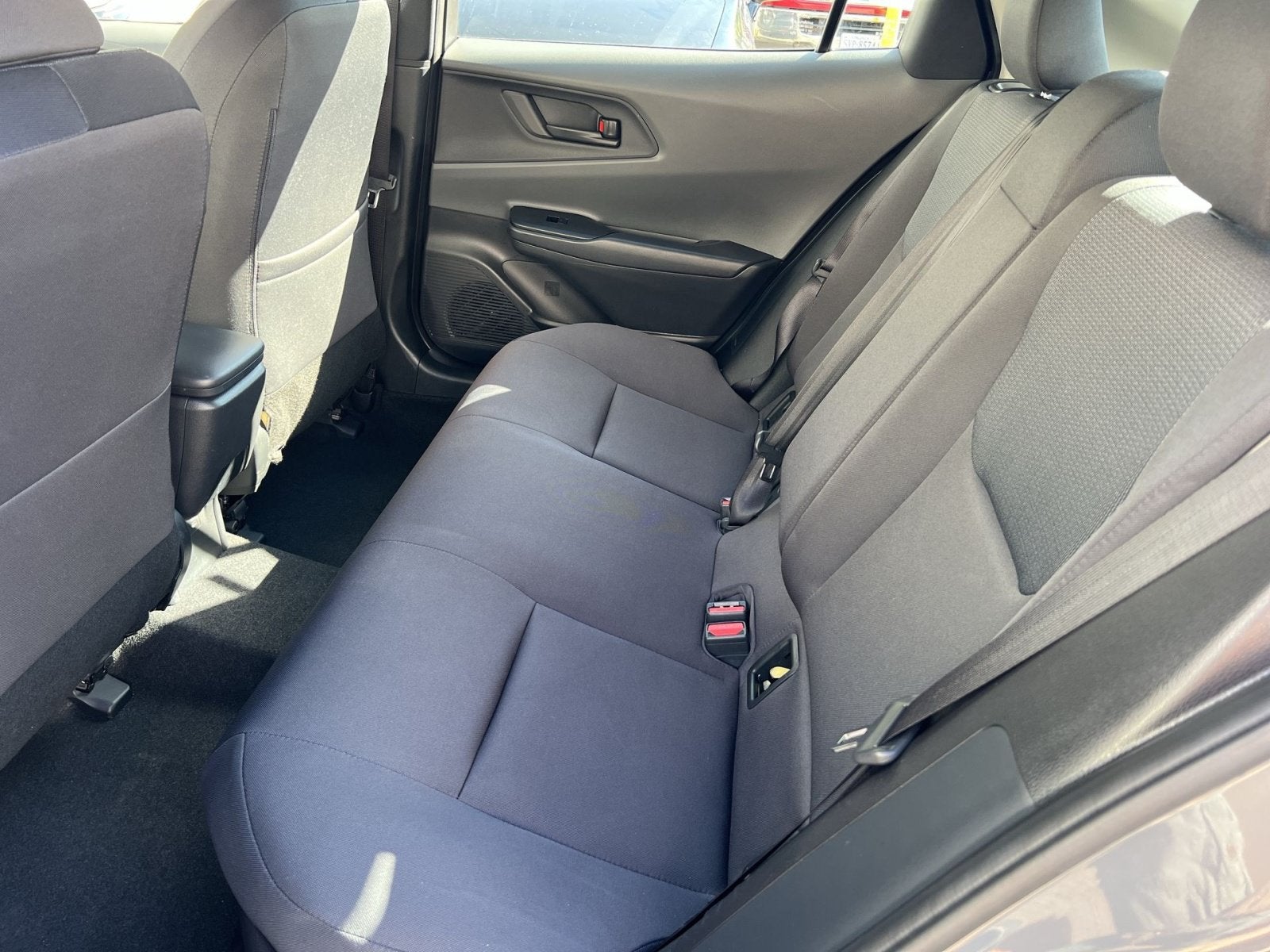 2025 Toyota Prius LE