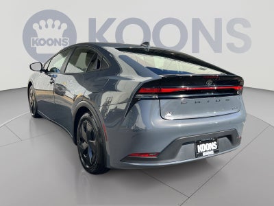 2025 Toyota Prius LE