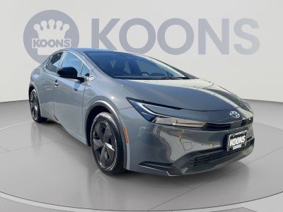 2025 Toyota Prius LE