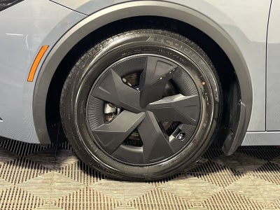 2023 Toyota Prius Prime SE
