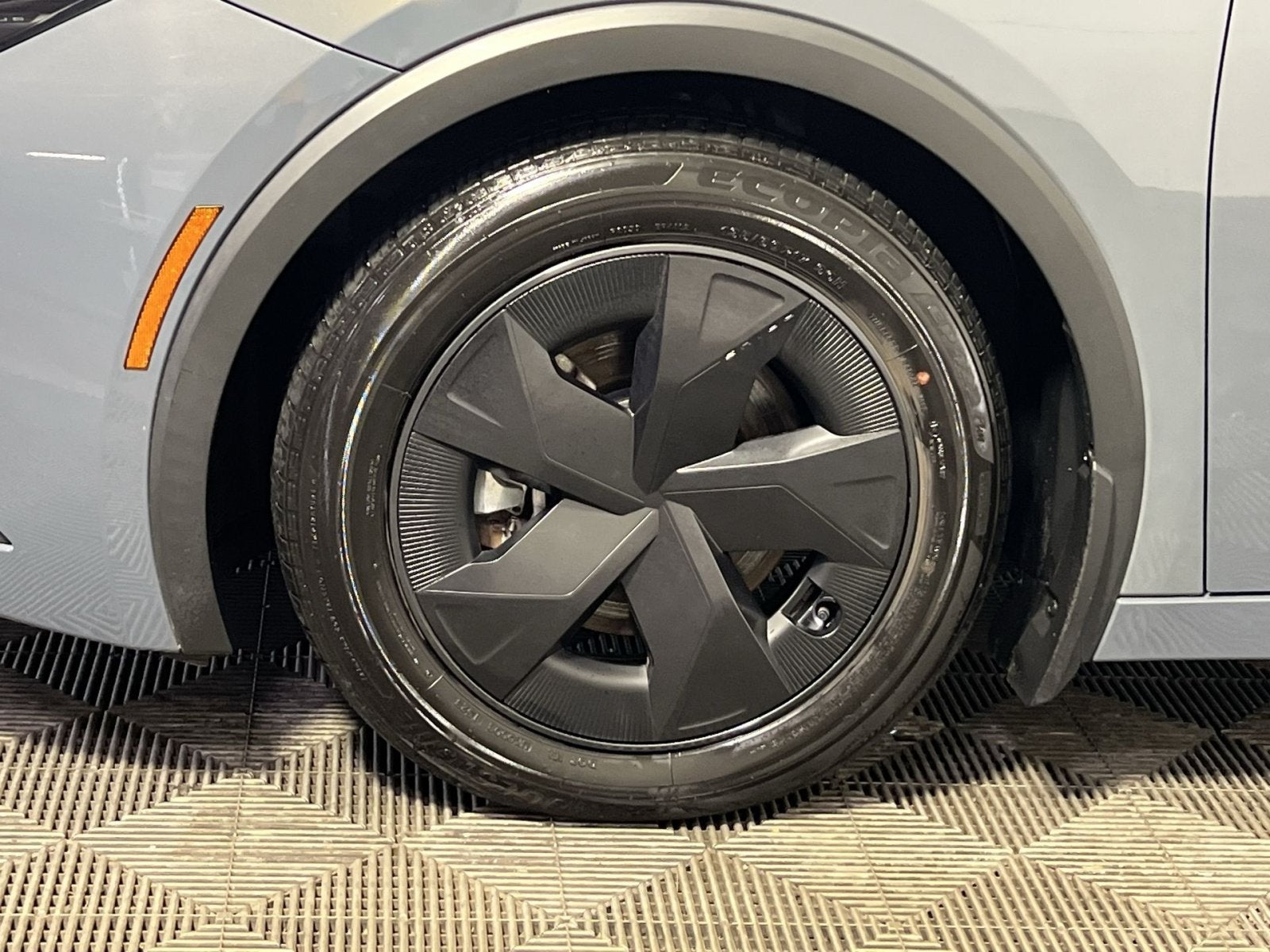 2023 Toyota Prius Prime SE
