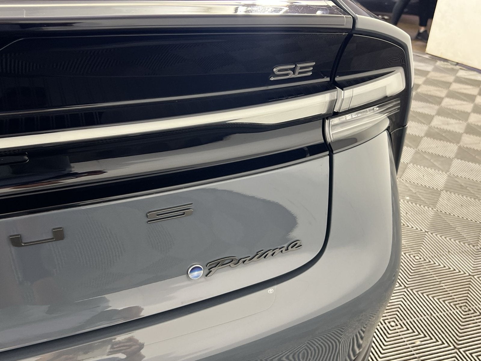 2023 Toyota Prius Prime SE