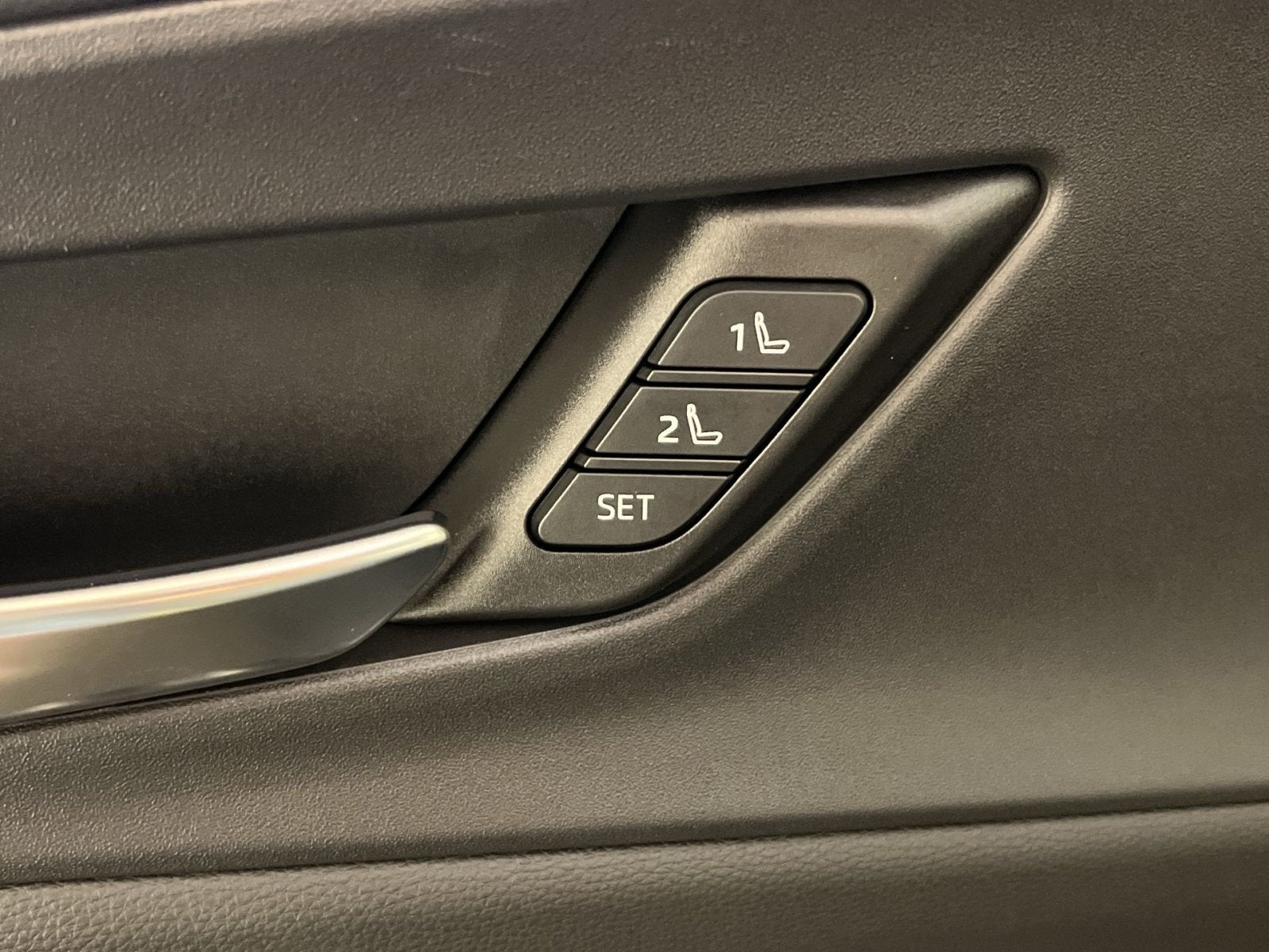 2023 Toyota Prius Prime XSE Premium