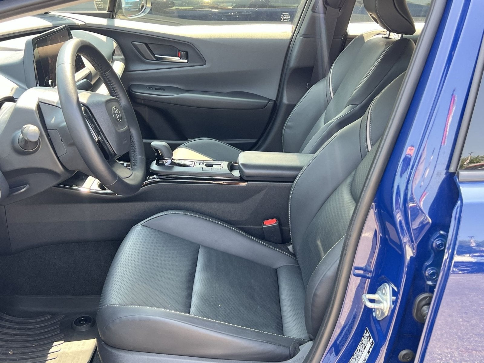 2025 Toyota Prius XLE
