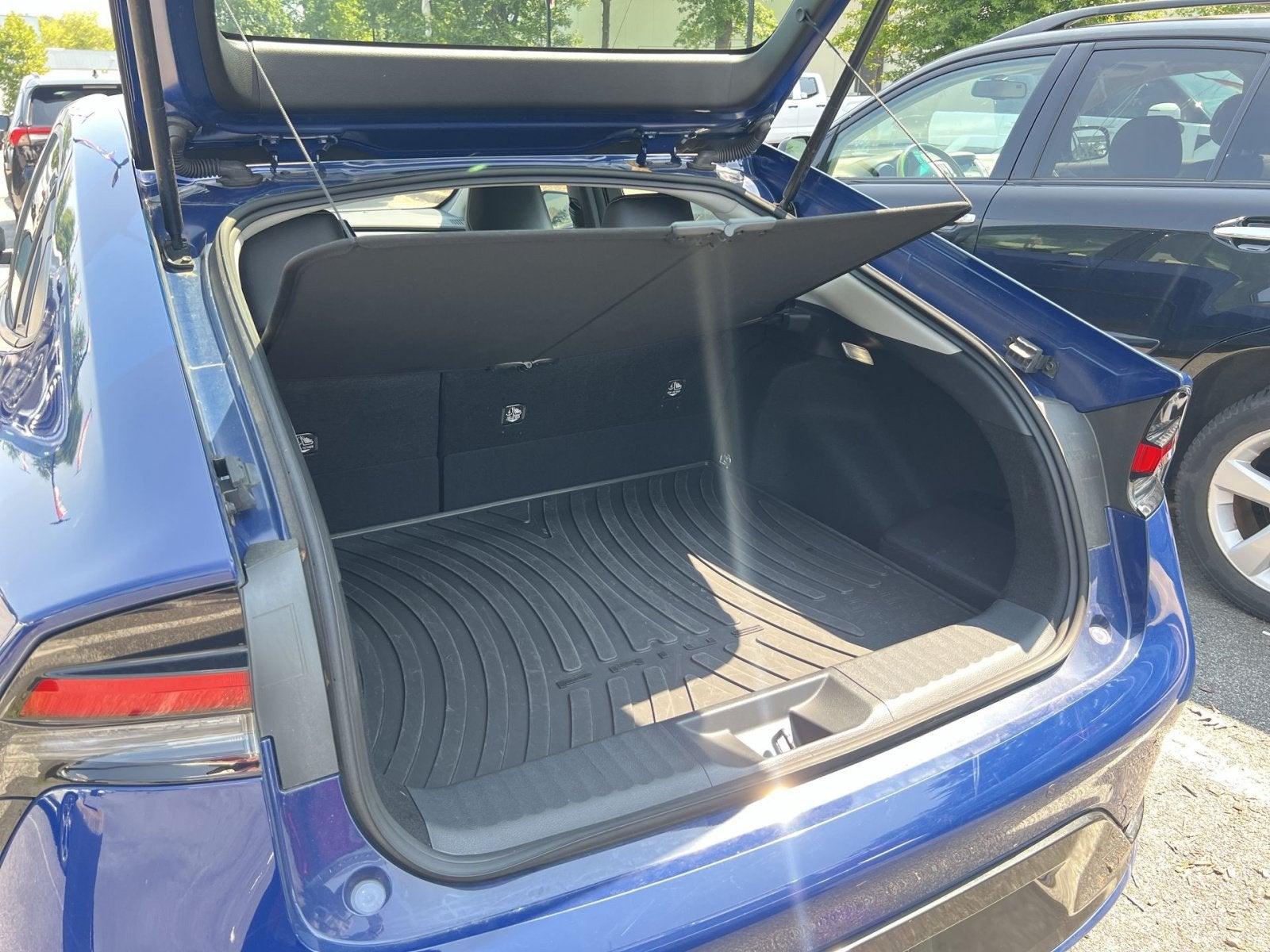 2025 Toyota Prius XLE