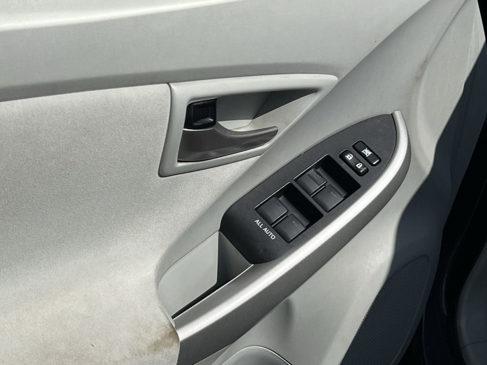 2012 Toyota Prius Three