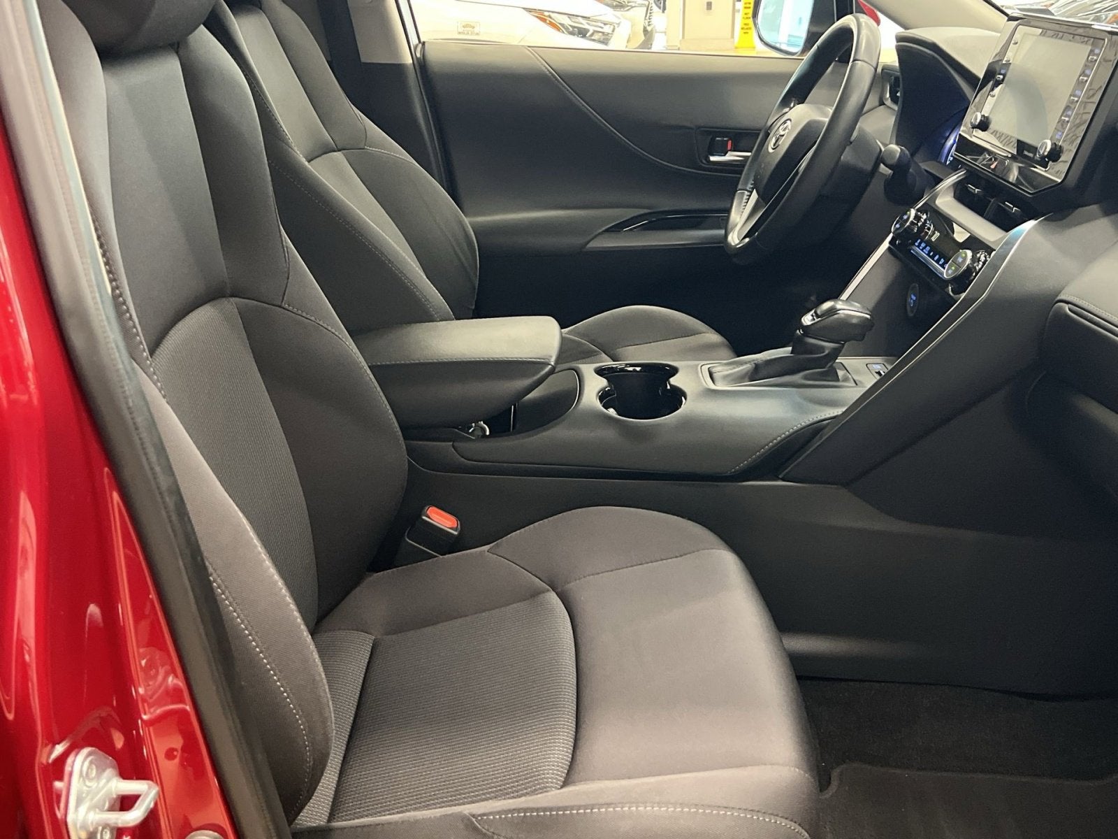 2021 Toyota Venza LE