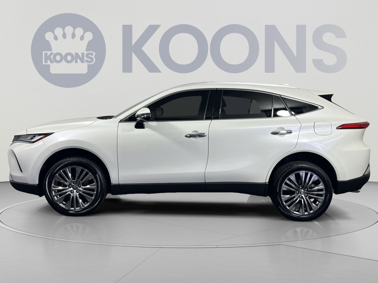 2022 Toyota Venza XLE
