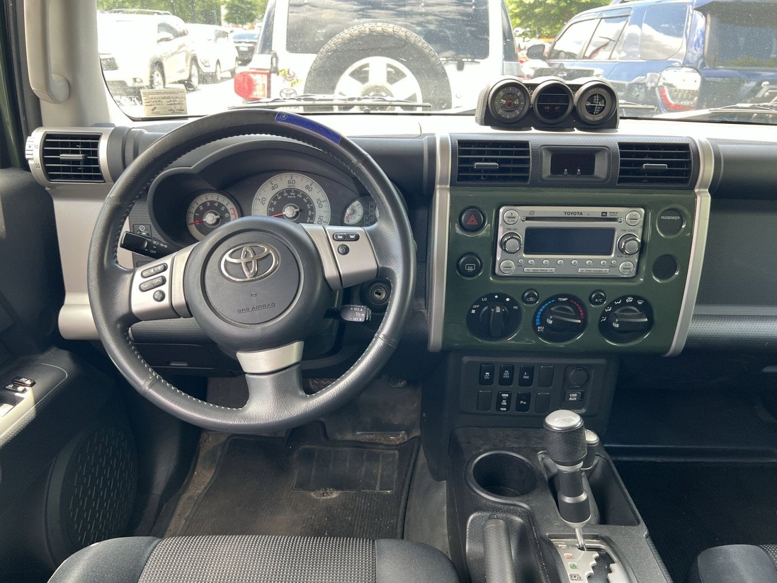 2012 Toyota FJ Cruiser Base