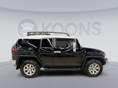 2014 Toyota FJ Cruiser Base