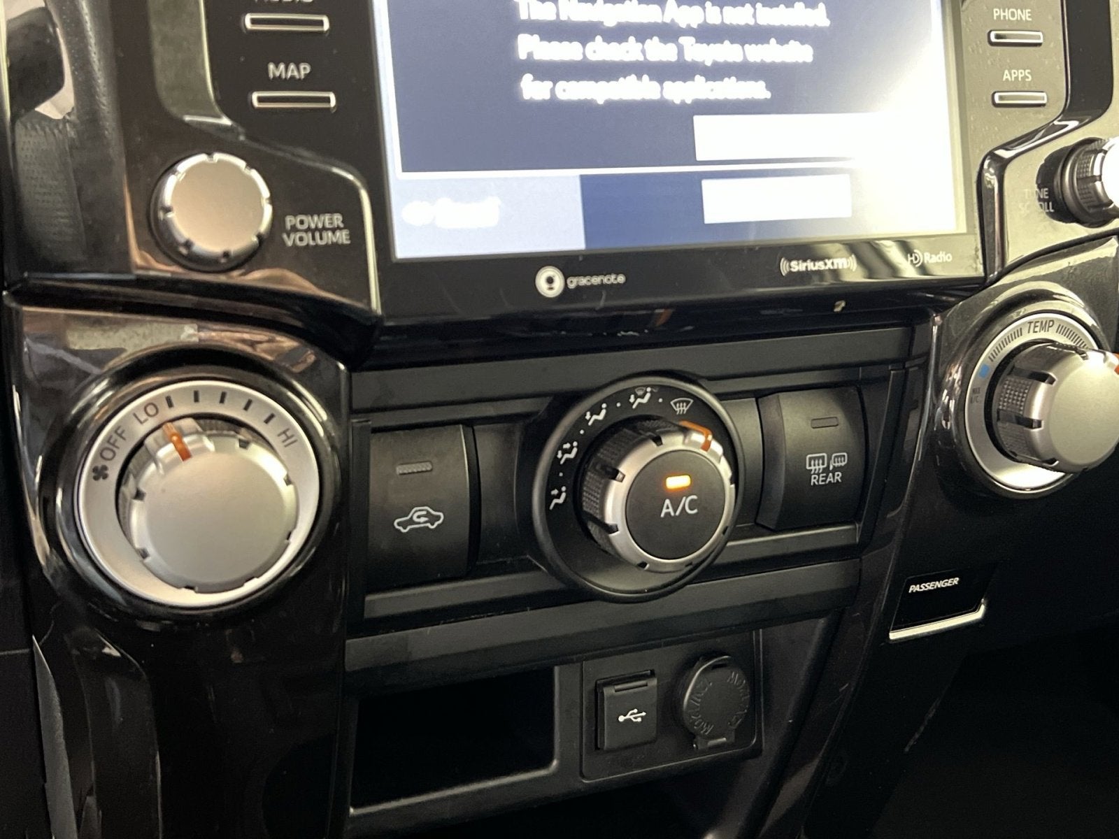 2024 Toyota 4Runner TRD Off-Road