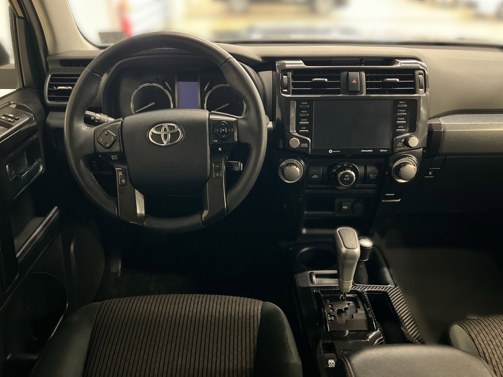 2024 Toyota 4Runner TRD Off-Road