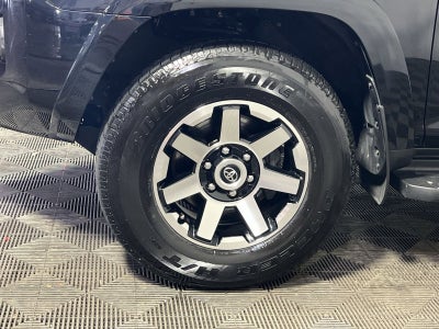 2024 Toyota 4Runner TRD Off-Road