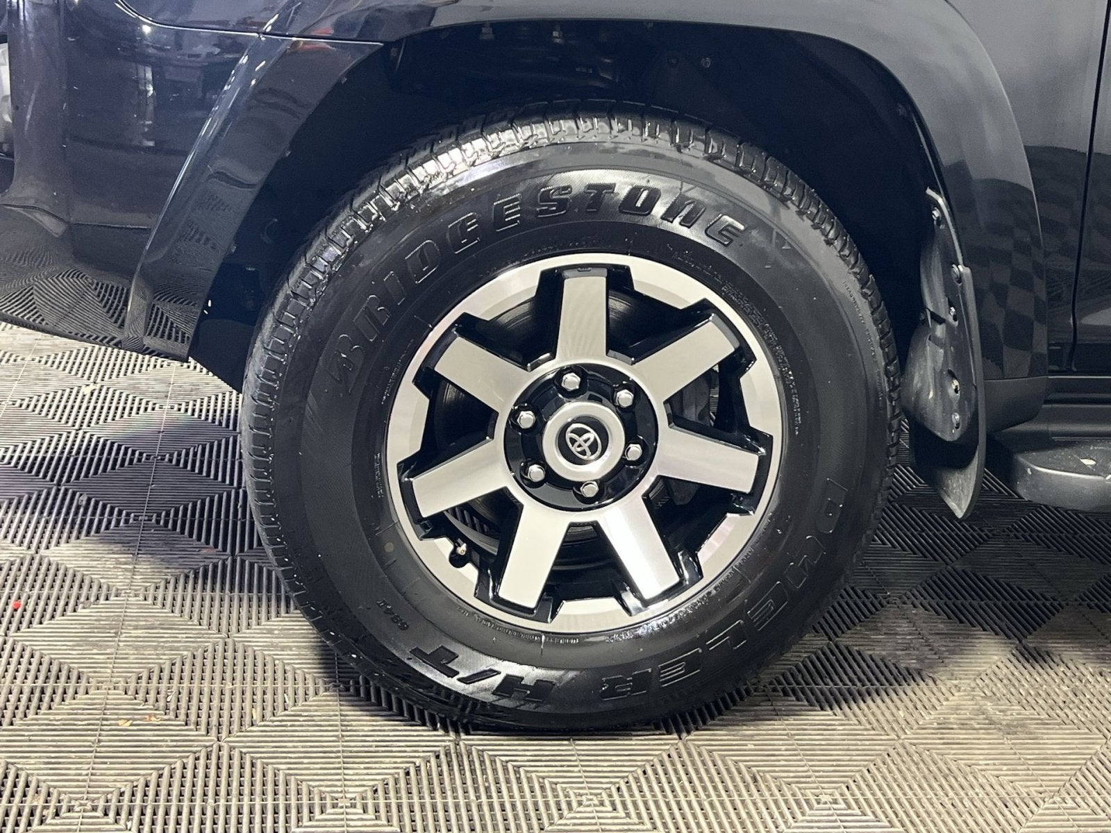 2024 Toyota 4Runner TRD Off-Road