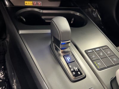 2025 Lexus UX 300h Premium