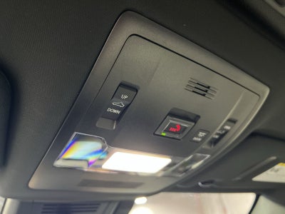 2025 Lexus UX 300h Premium