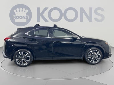 2025 Lexus UX 300h Premium