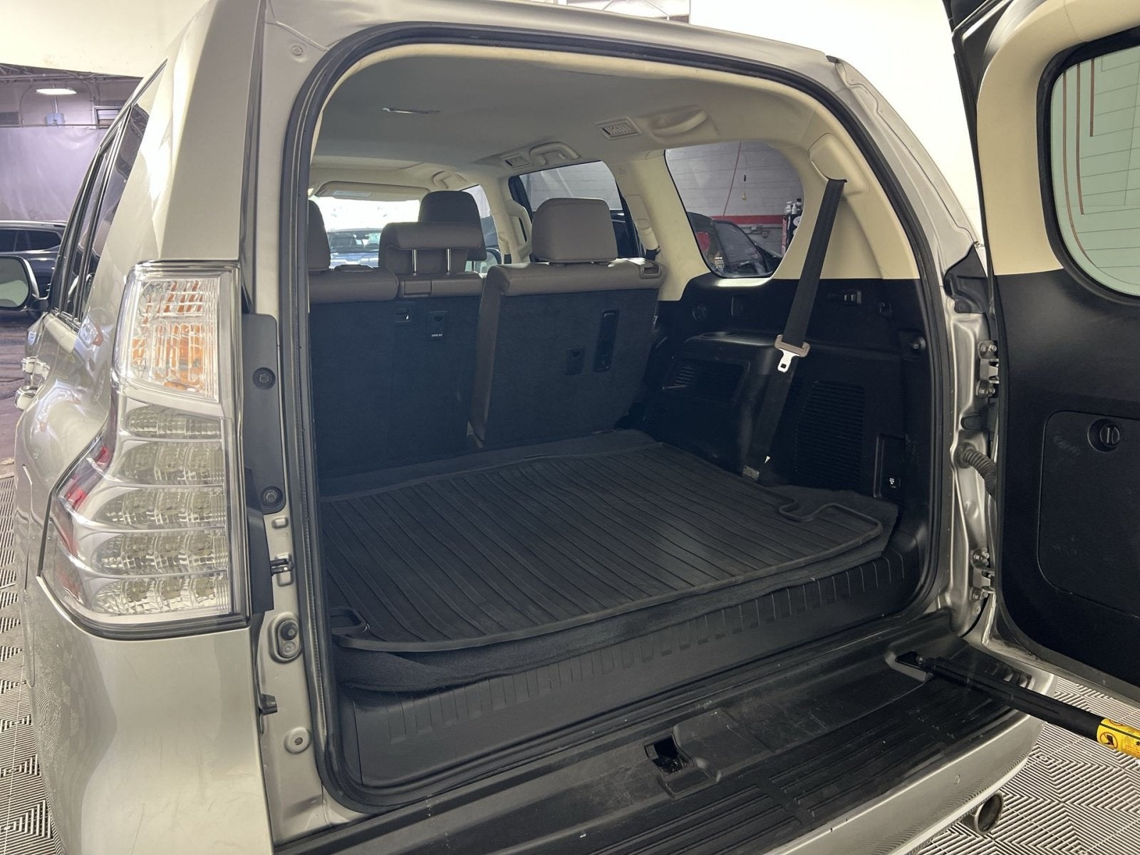 2023 Lexus GX 460