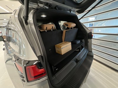 2025 Lexus LX 700h Luxury