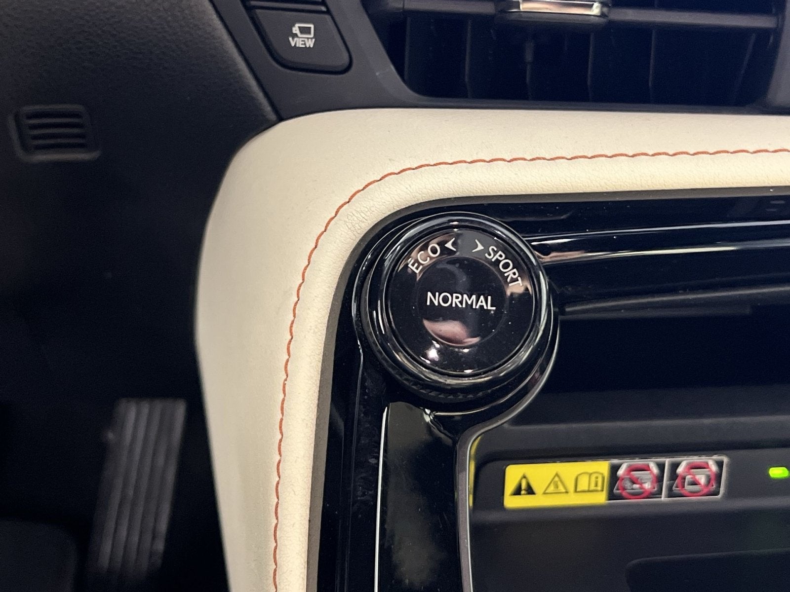 2024 Lexus NX 350h Luxury