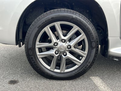 2013 Lexus LX 570