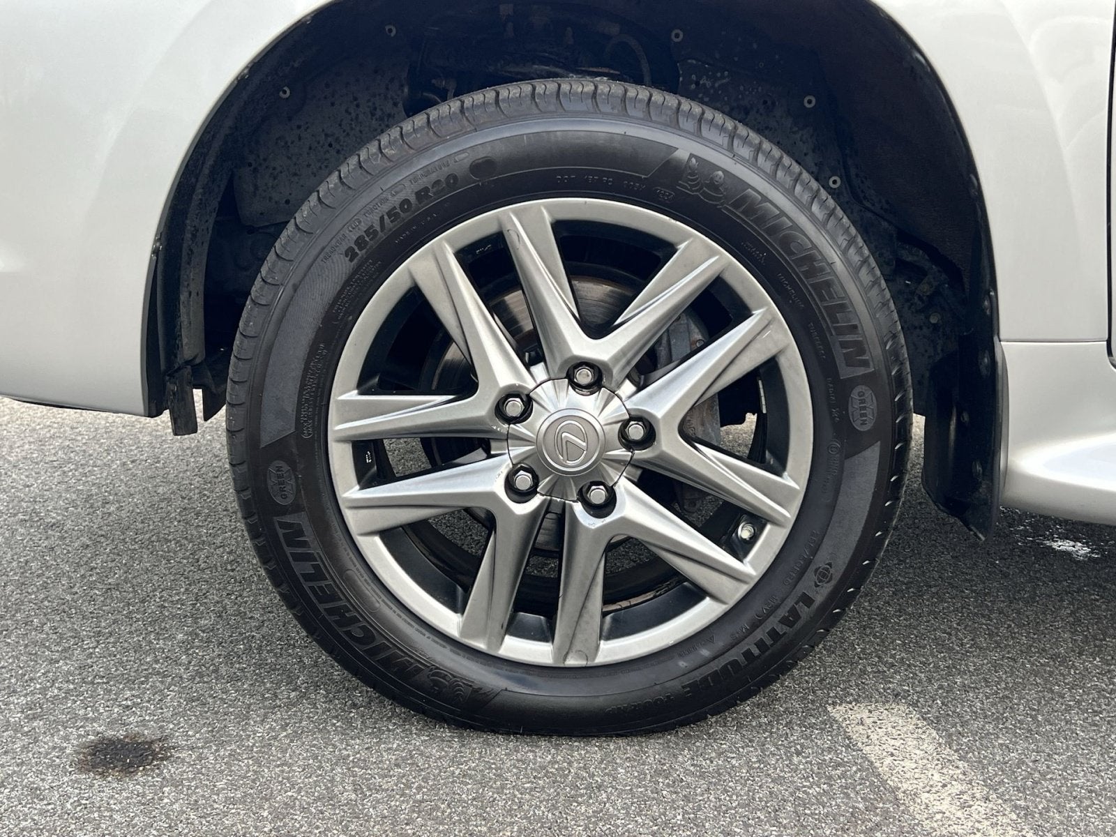 2013 Lexus LX 570