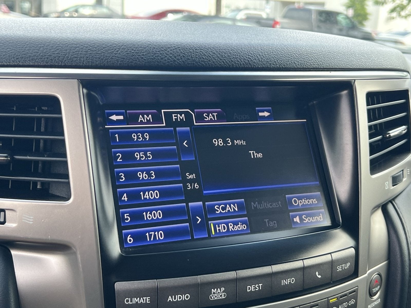 2013 Lexus LX 570