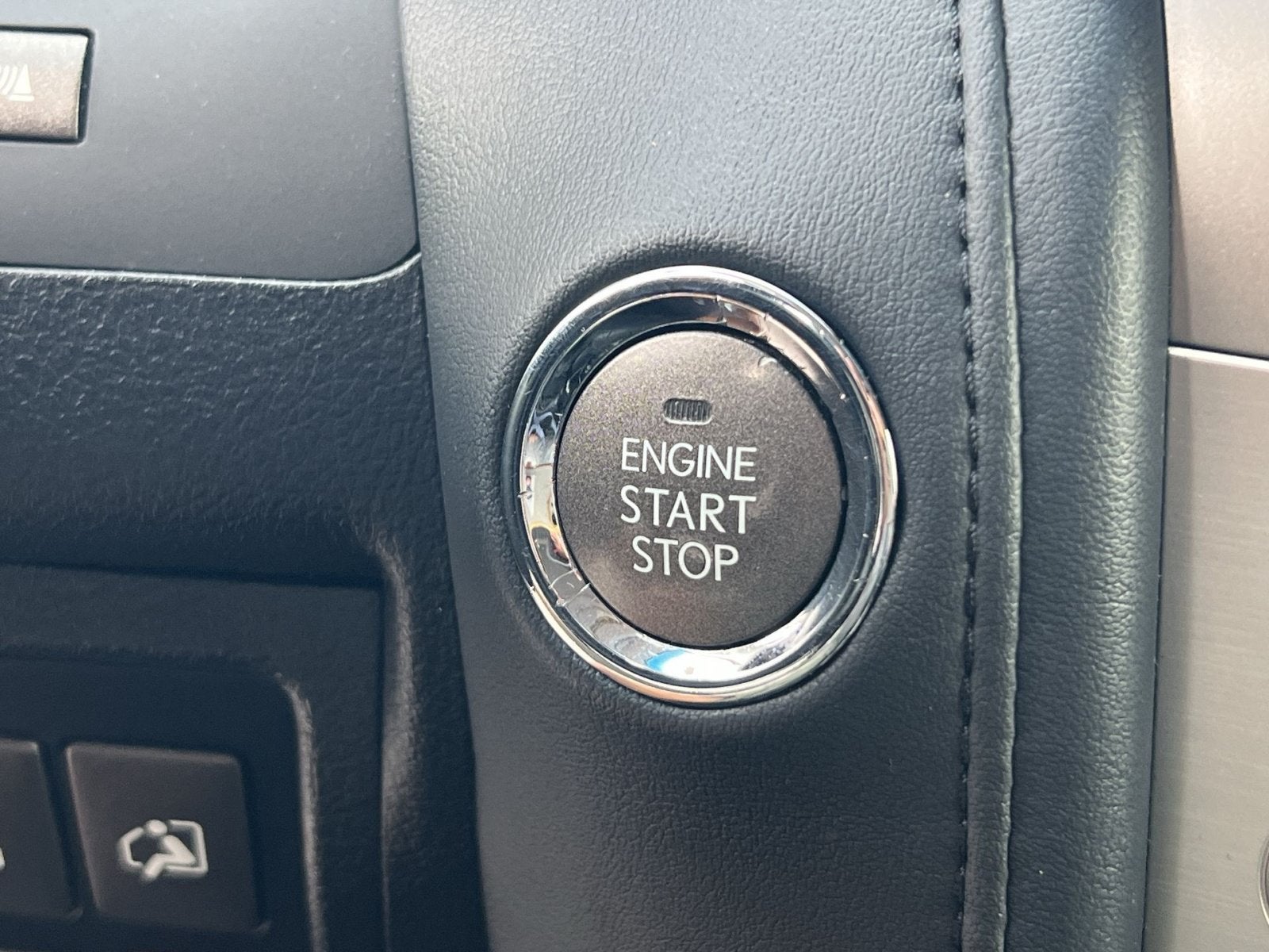 2013 Lexus LX 570
