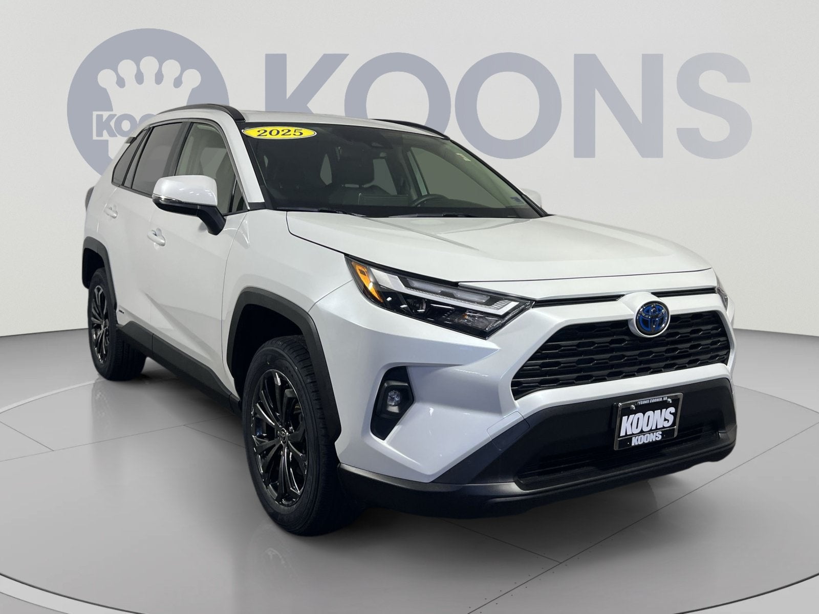 2024 Toyota RAV4 Hybrid XLE Premium