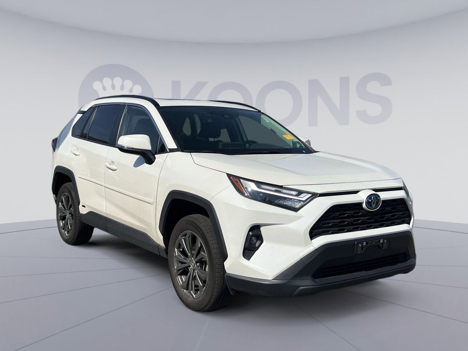2022 Toyota RAV4 Hybrid XLE Premium