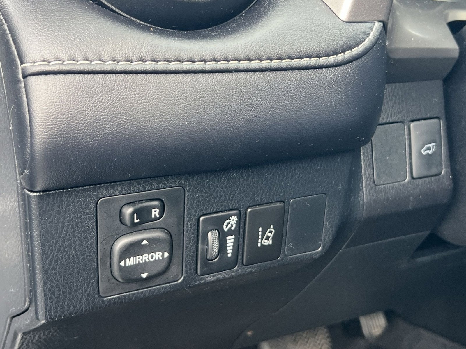 2017 Toyota RAV4 Hybrid Limited