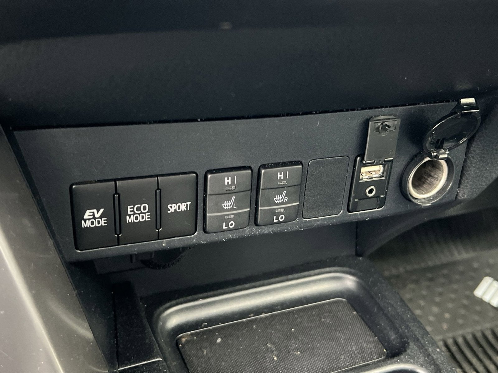 2017 Toyota RAV4 Hybrid Limited