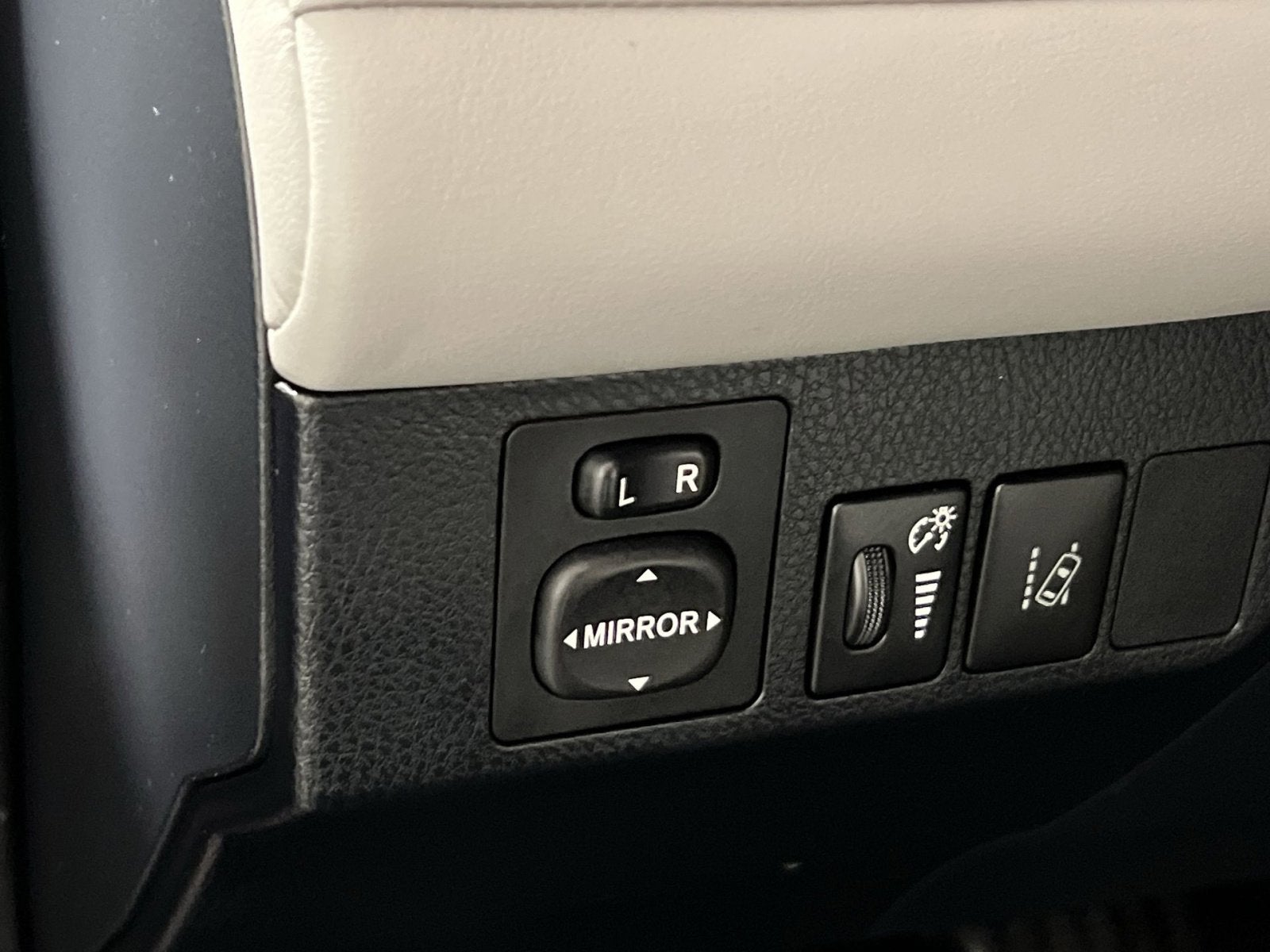 2018 Toyota RAV4 Hybrid Limited