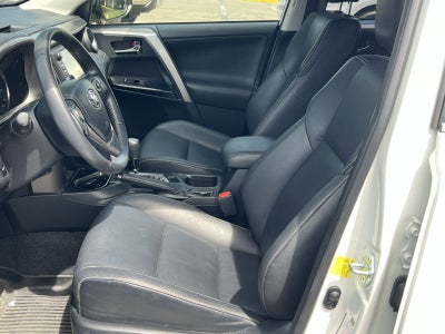 2017 Toyota RAV4 Hybrid Limited