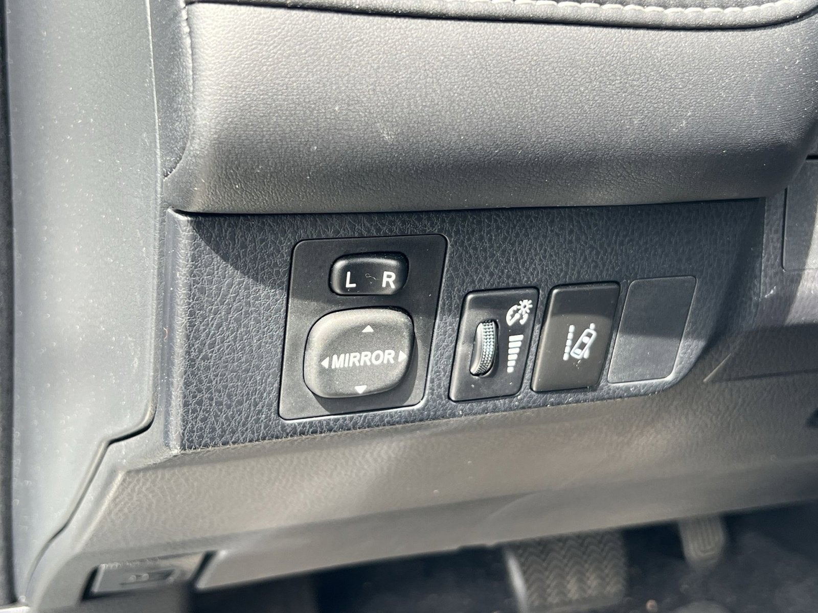 2017 Toyota RAV4 Hybrid Limited