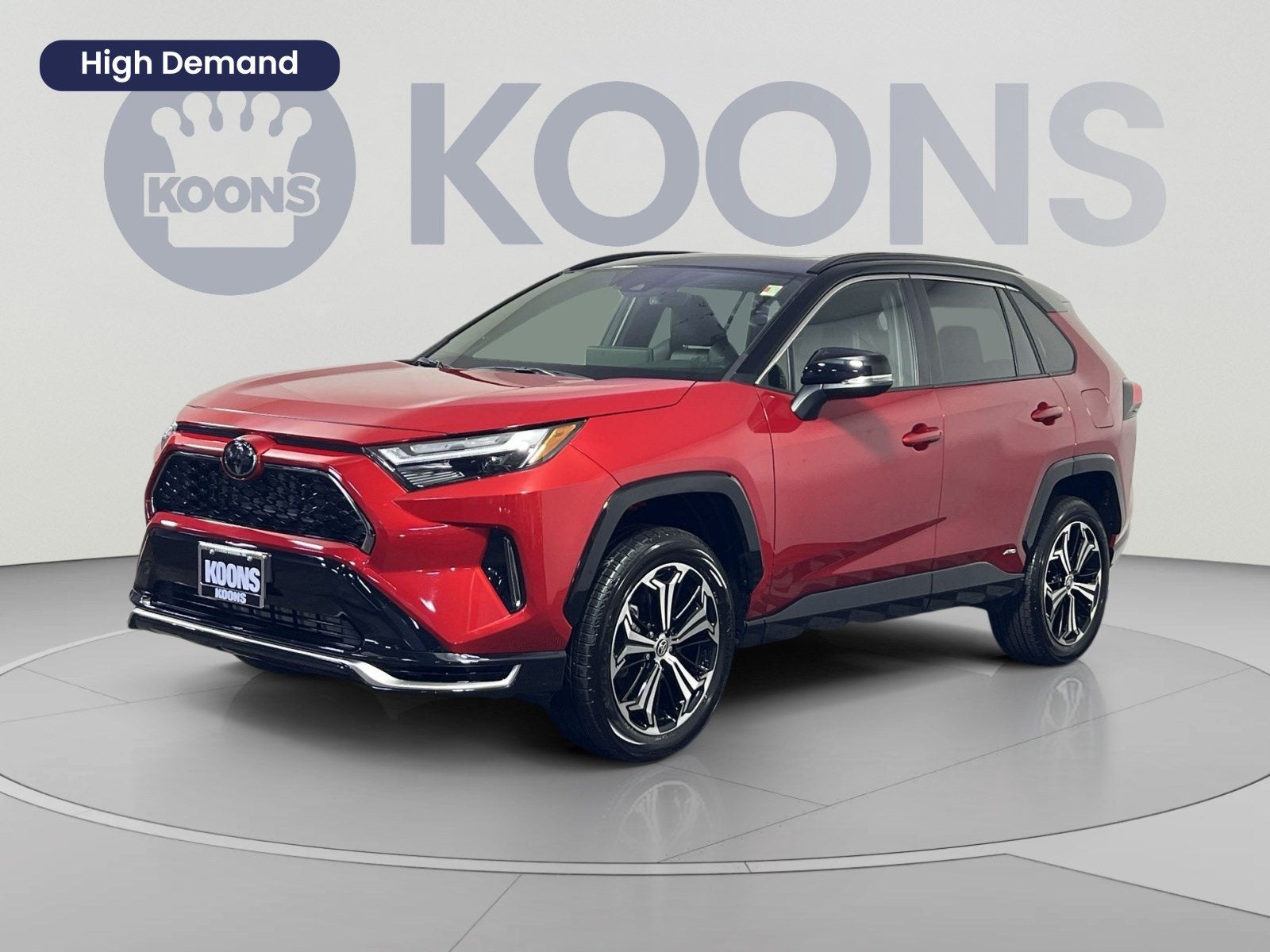 2025 Toyota RAV4 Plug-In Hybrid XSE