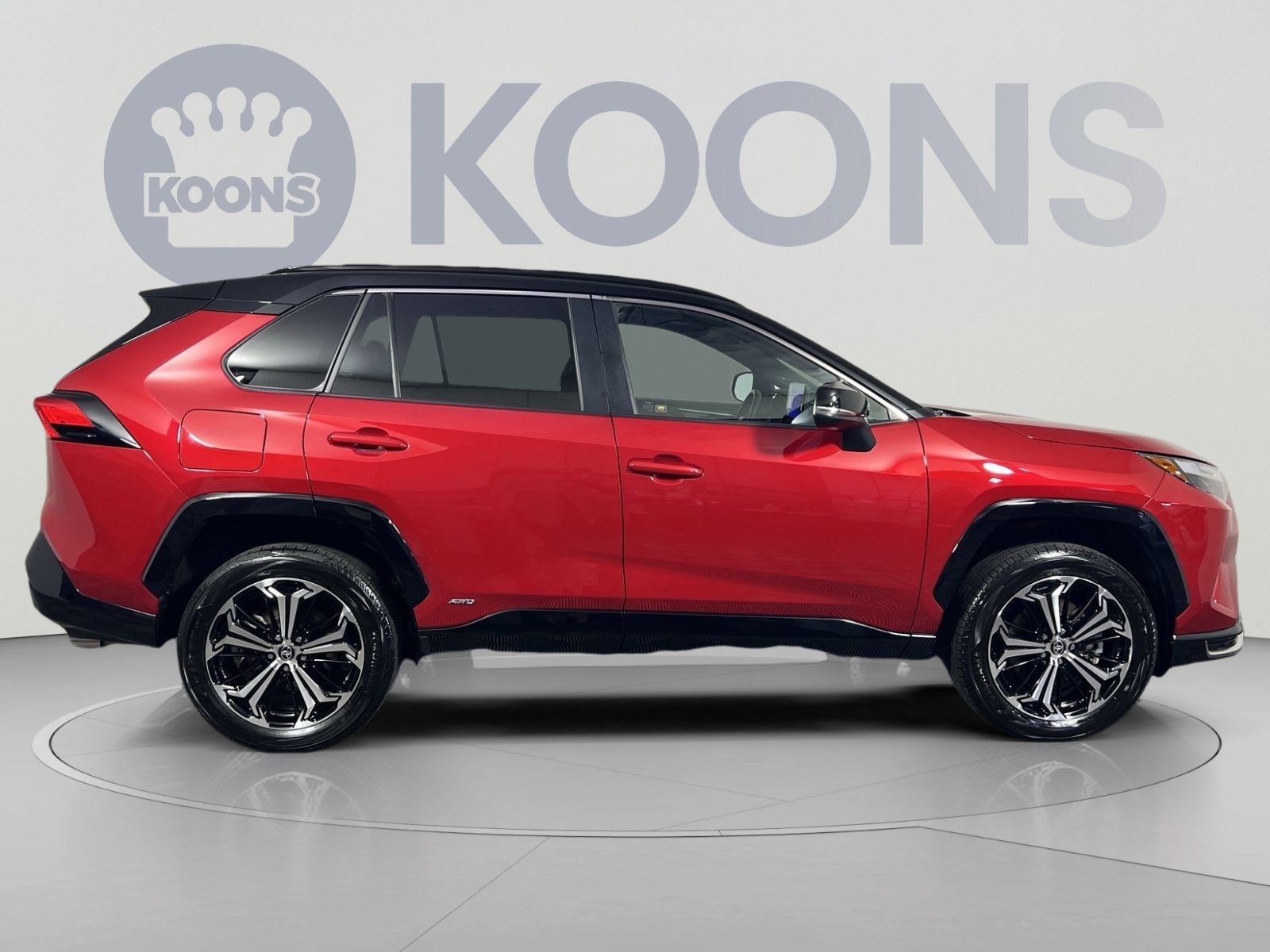 2025 Toyota RAV4 Plug-In Hybrid XSE