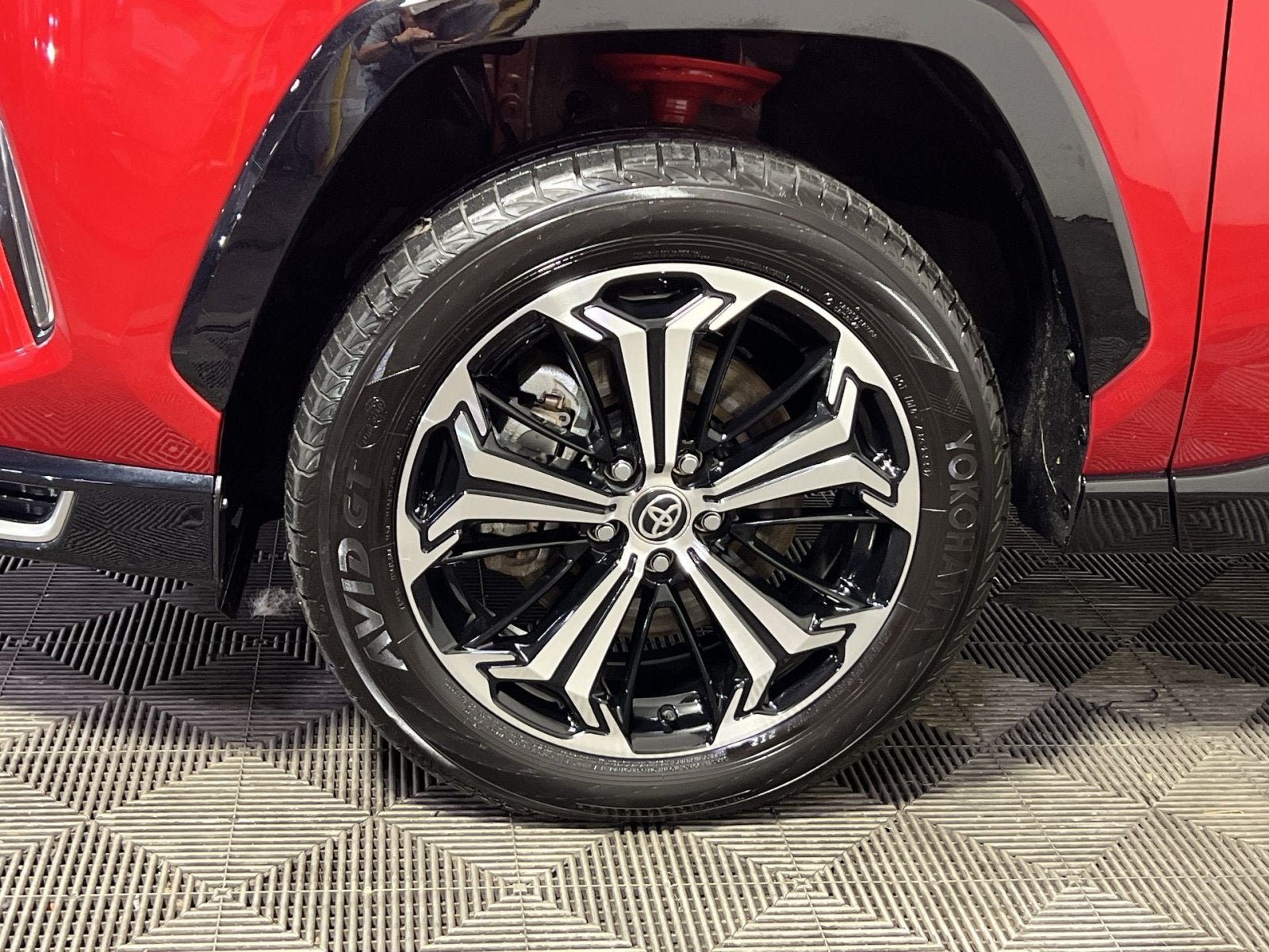 2025 Toyota RAV4 Plug-In Hybrid XSE