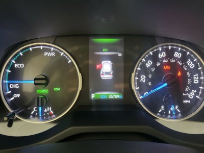 2022 Toyota RAV4 Hybrid LE