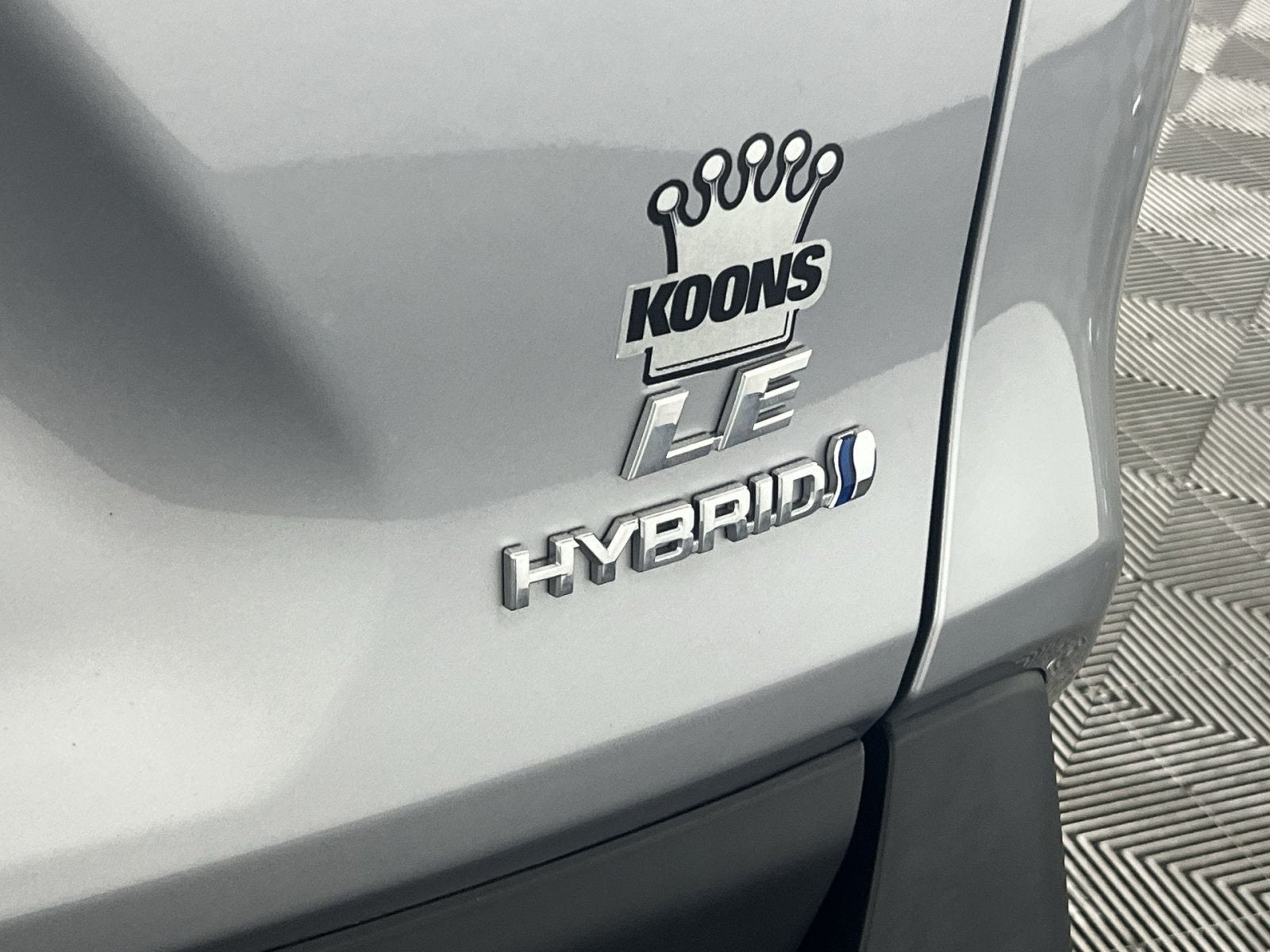 2022 Toyota RAV4 Hybrid LE