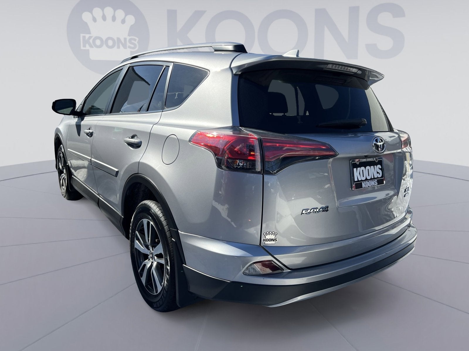 2018 Toyota RAV4 XLE