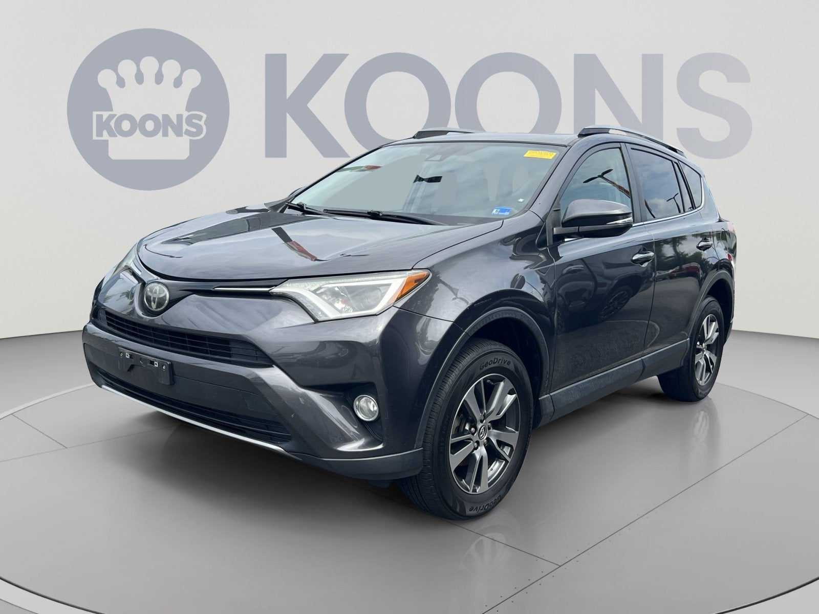 2018 Toyota RAV4 XLE